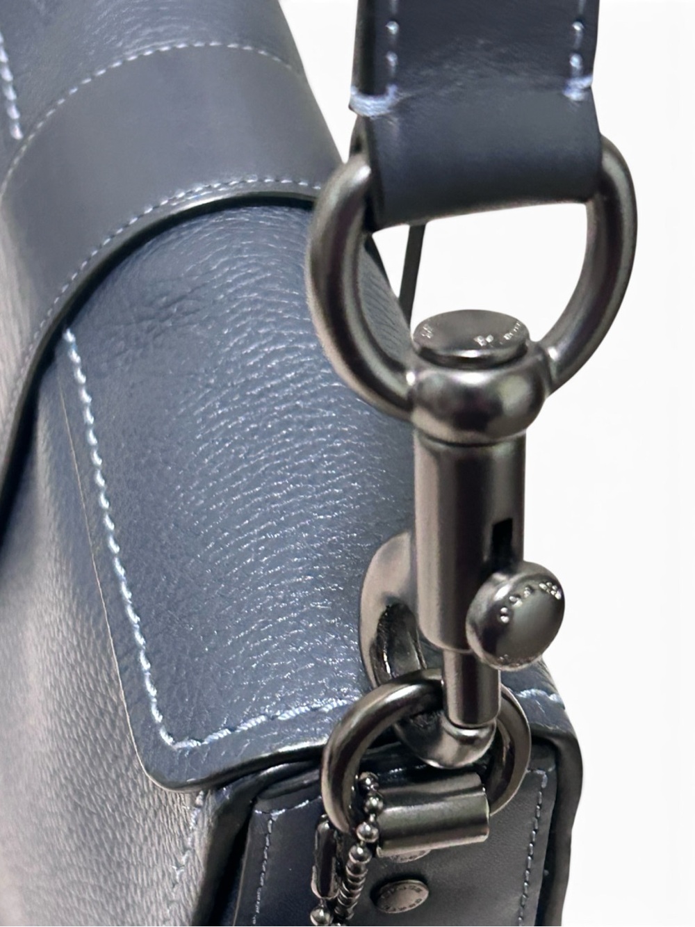 COACH 1941 Page 27 Pebble and Smooth Glovetanned Leather Shoulder Bag - Picture 5 of 14
